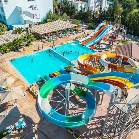 Zodiac Hotel & Aqua Park-3