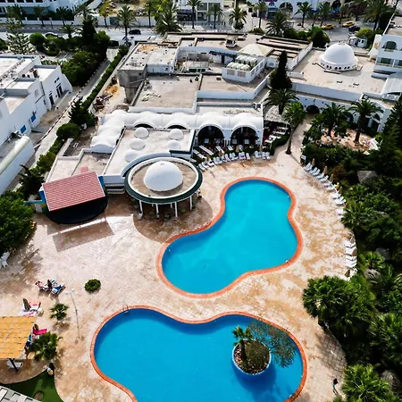 Zodiac Hotel & Aqua Park-3